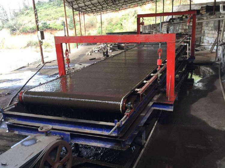 懸振毛毯機(jī).jpg